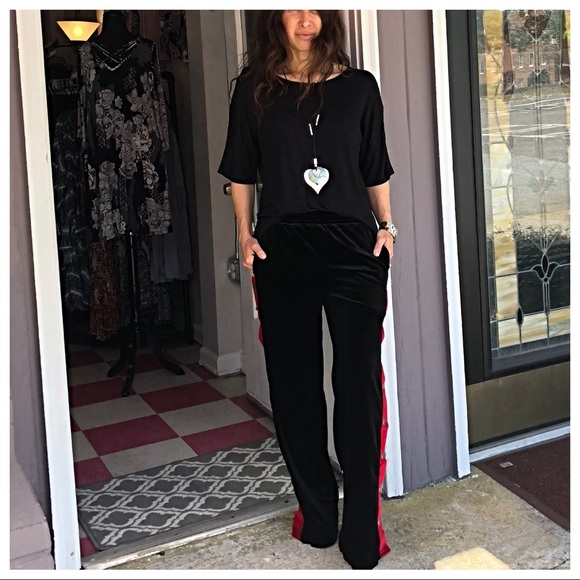 ✨LAST ONE✨Black velvet side pocket pants w/stripes - Picture 2 of 8